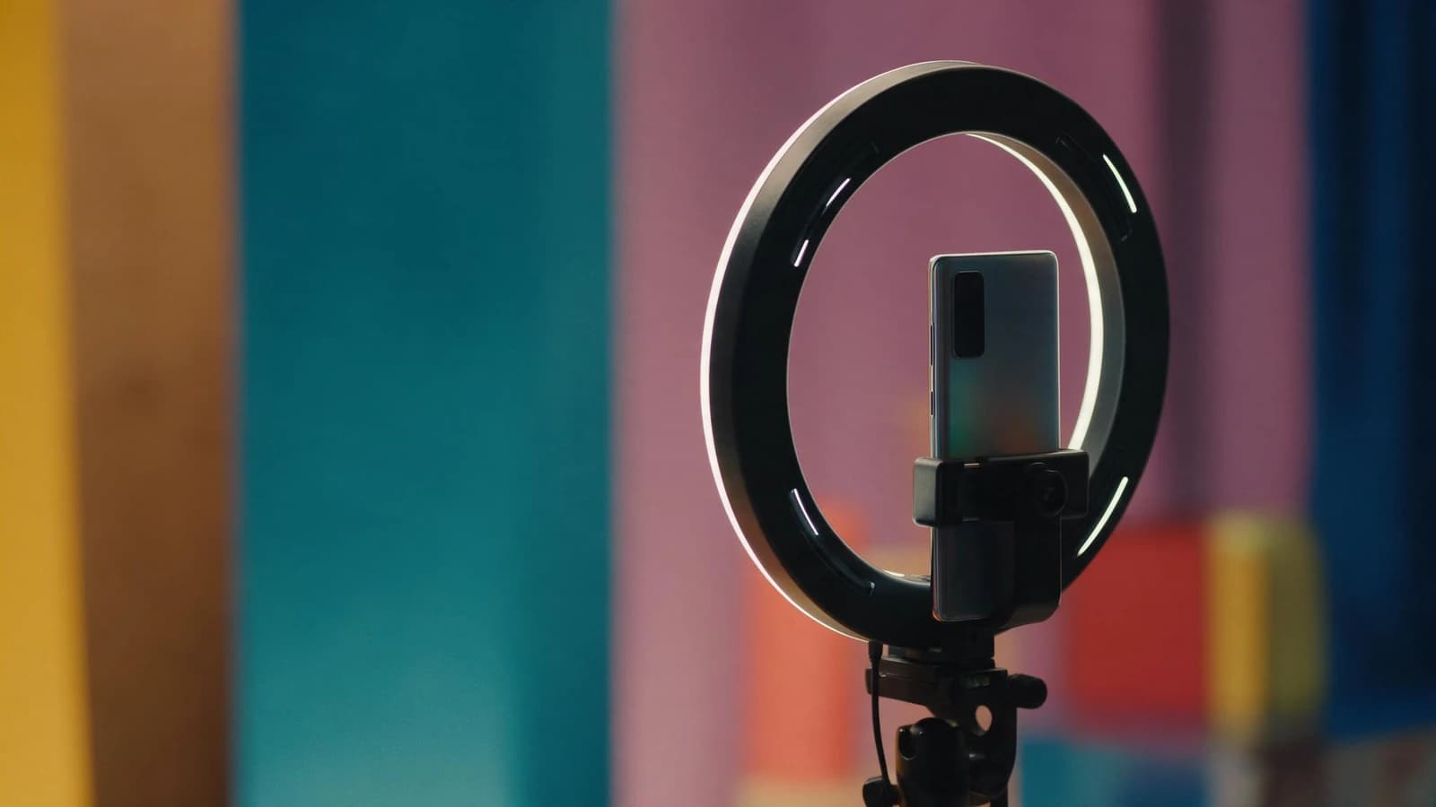How to Create Viral Shorts with AI in Under an Hour